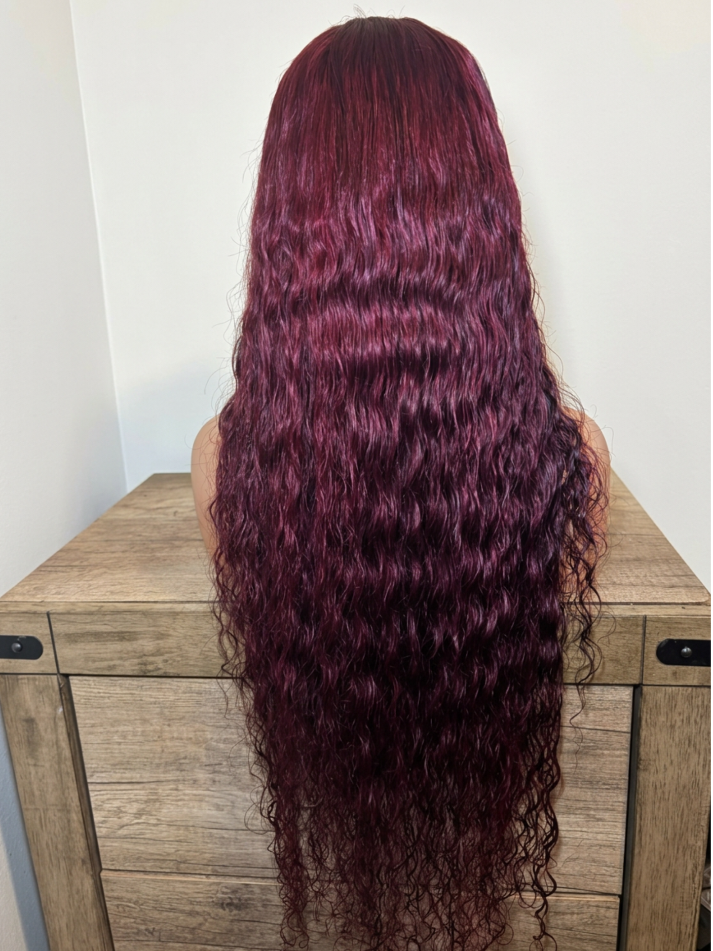 99j Loose Deep wave Transparent Lace Front wig (210% density)
